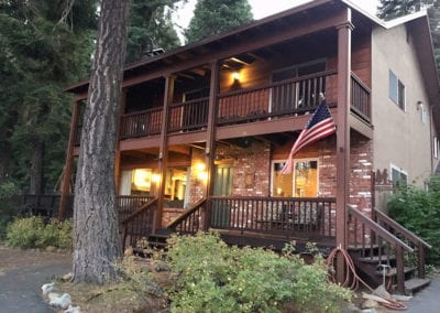 Photo of the cabin front porch and balcony